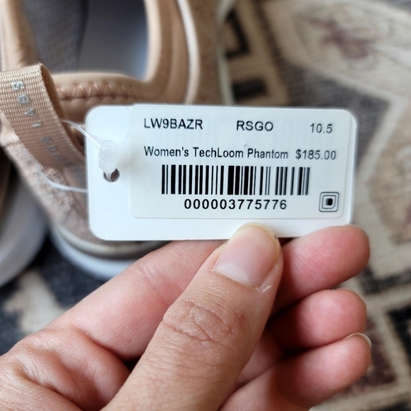 APL Techloom Phantom Sneakers Rose Gold White Womens Melange Lululemon - Picture 5 of 10